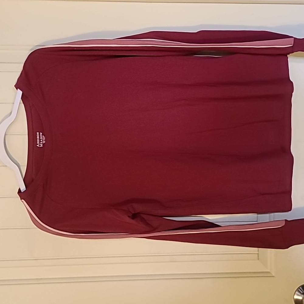 Long-sleeved